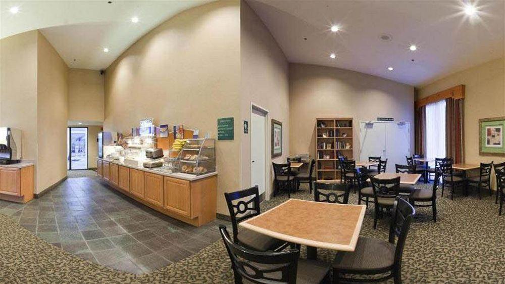Holiday Inn Express Roseburg By Ihg Екстериор снимка