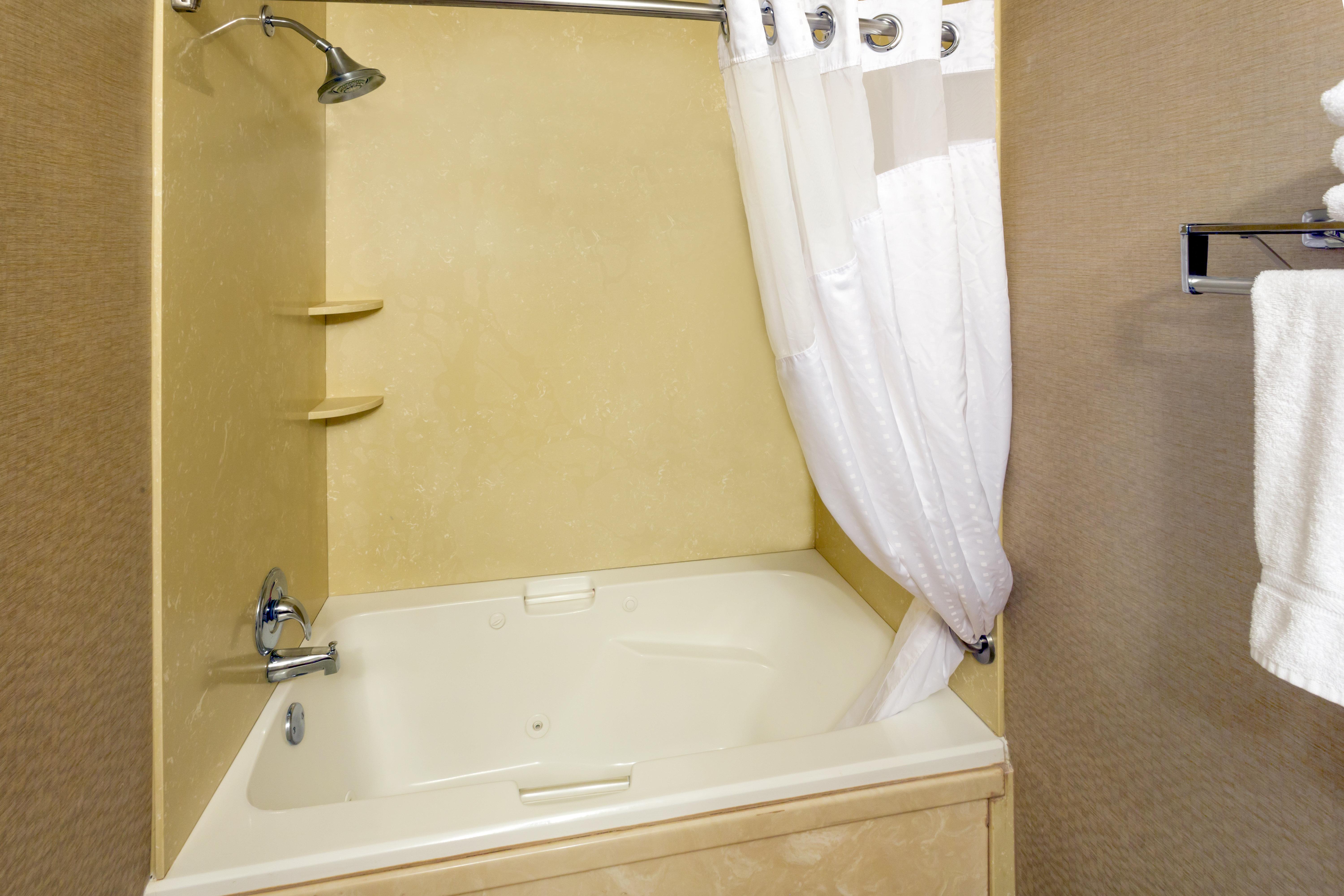 Holiday Inn Express Roseburg By Ihg Екстериор снимка